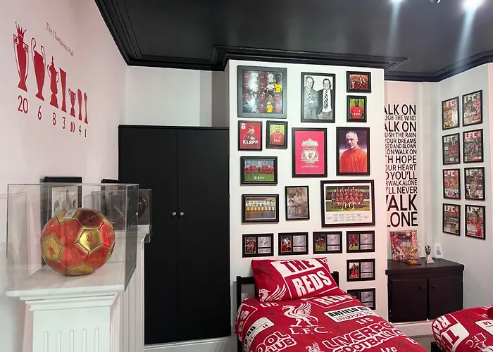 Anfield Abode - Entire Lfc Themed House