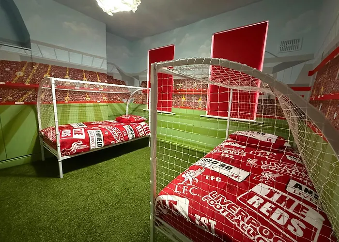 Anfield Abode - Entire Lfc Themed House