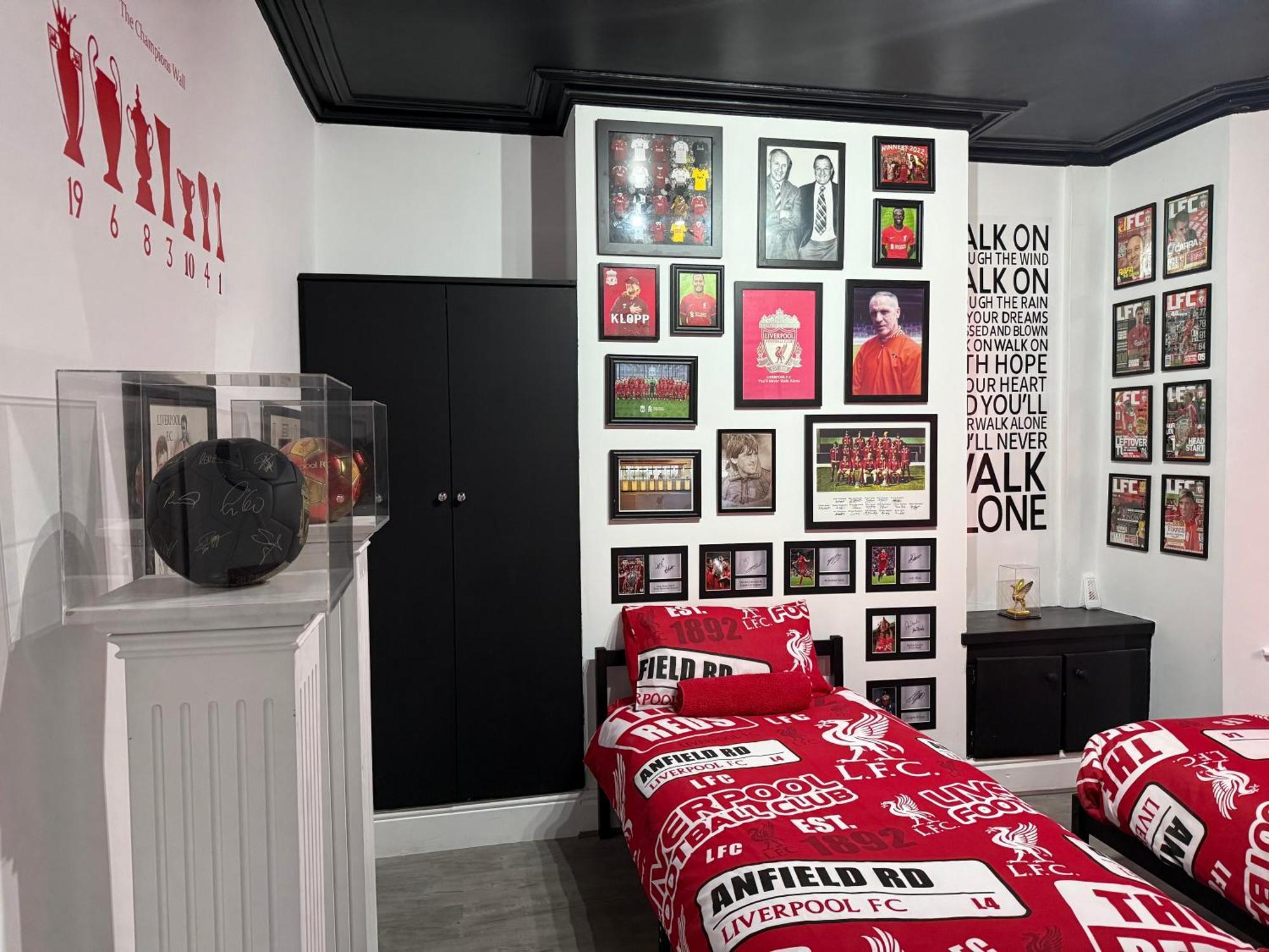 Anfield Abode - Entire Lfc Themed House Liverpool