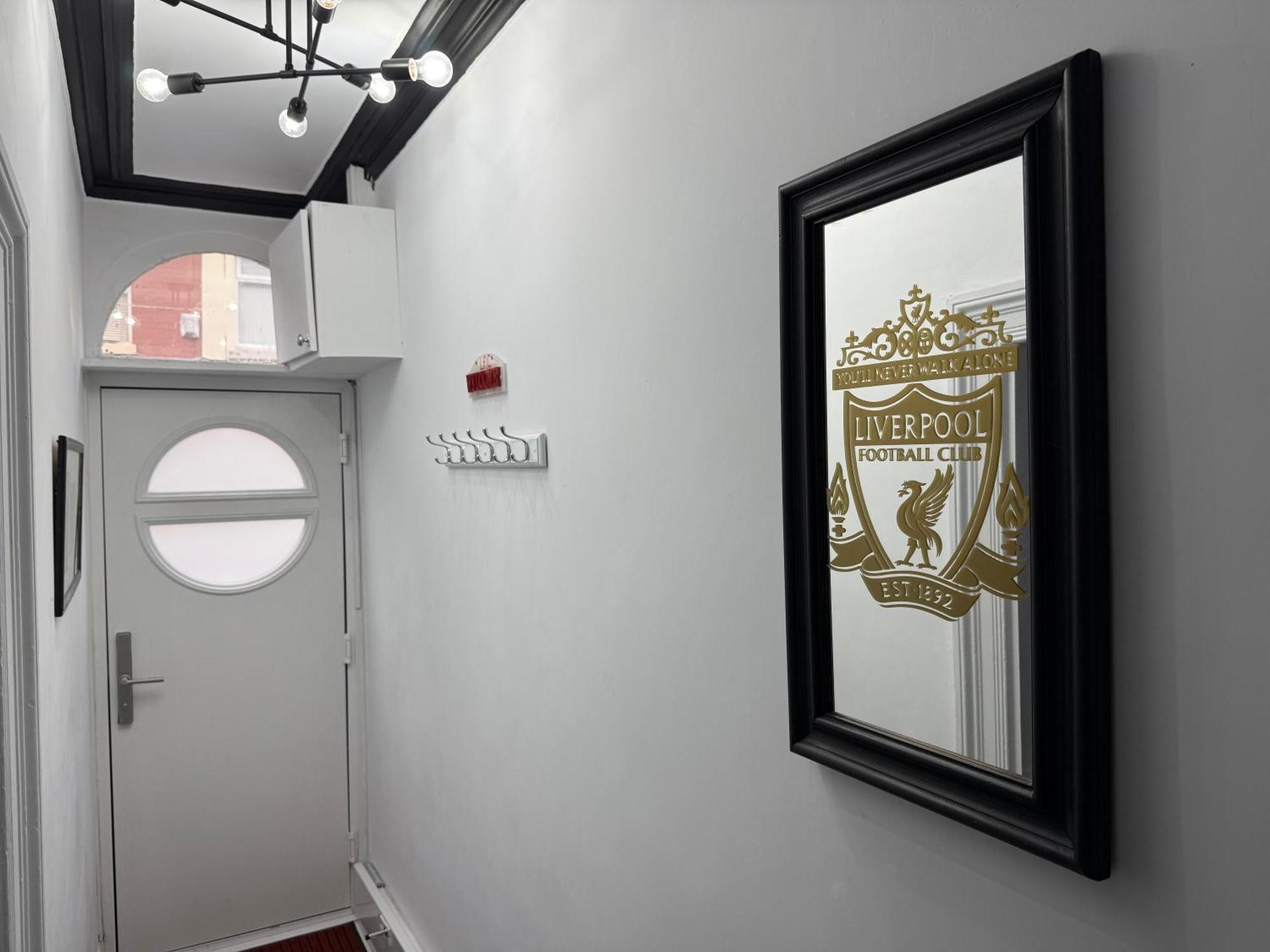 Anfield Abode - Entire Lfc Themed House Holiday home