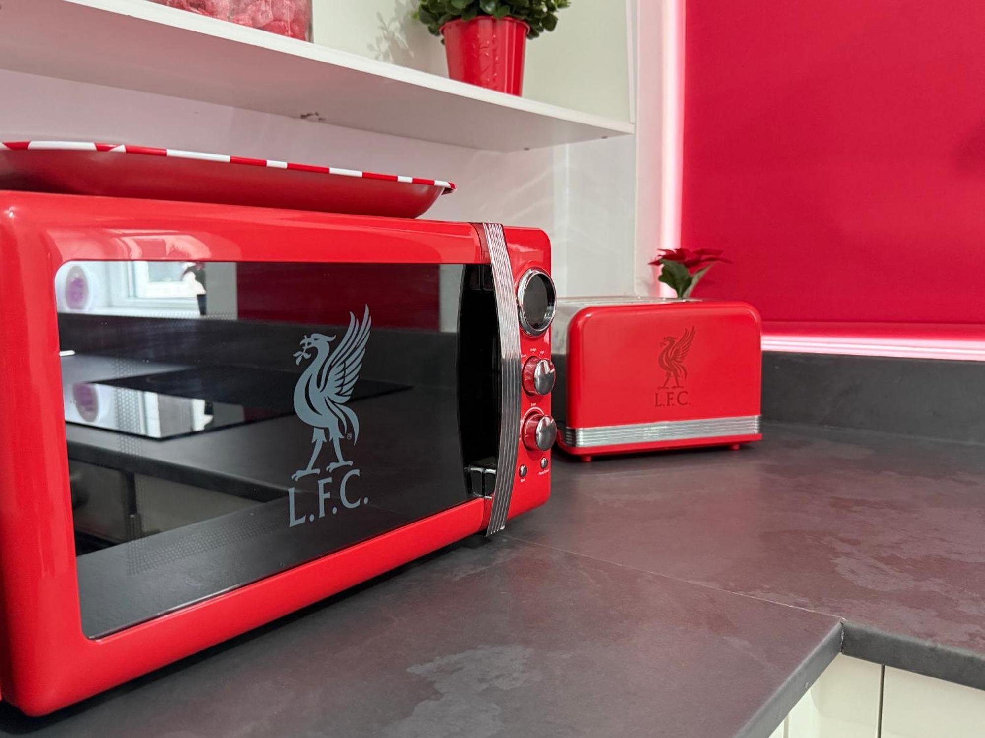 Anfield Abode - Entire Lfc Themed House * Liverpool